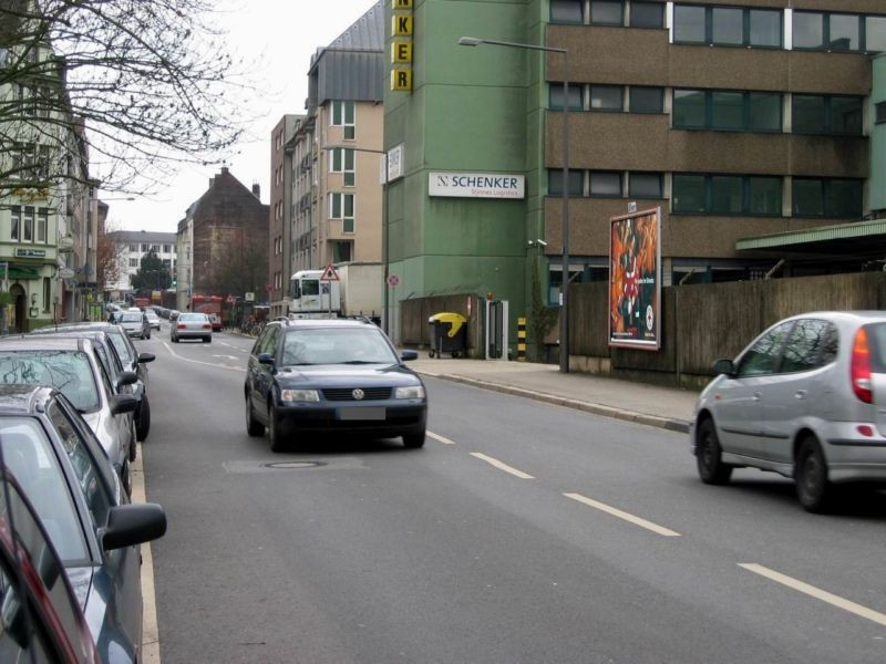 Süsterfeldstr./Nh. Kühlwetterstr./1. Sto.