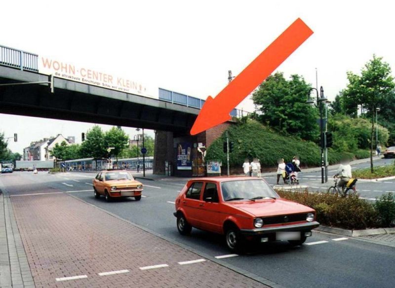Josef-Schregel-Str./Nh. Ludwig-Erhard-Platz