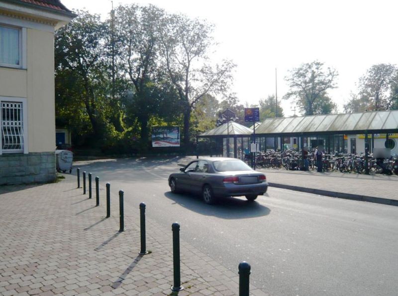 Bf, Vorplatz, Südbrede