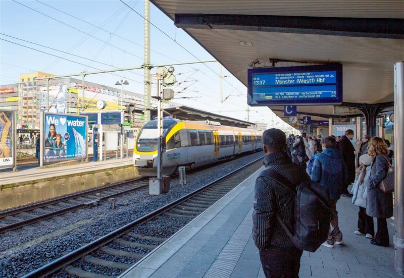 Hbf, Bstg., Gleis 5, 2. Sto.