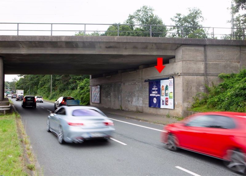 Südring geg. 7 Ufg. (B68) Nh. Duisburger Str. re.