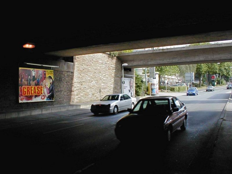 Universitätsstr./Ufg. Nh. Bf sew./4. Sto.