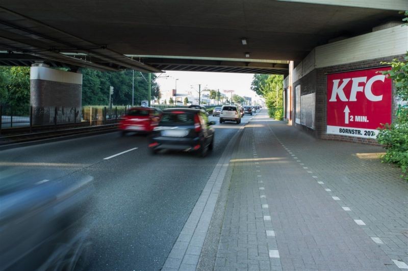 Bornstr./Nh. Derner Str./Bahn-Ufg. sew./2. Sto.