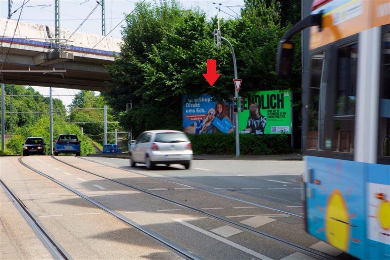 Dorstfelder Hellweg/Heyden-Rynsch-Str. neb. 90