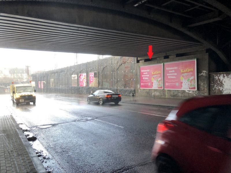 Unionstr./Übelgönne/Bahn-Ufg. li.