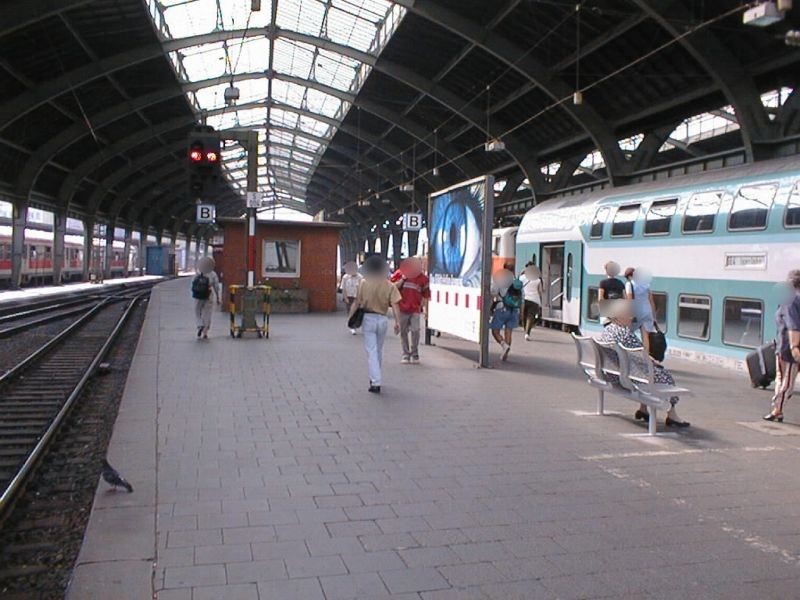 Hbf, Bstg., Gleis 4,Abschnitt A/B, Nh.Aufsicht