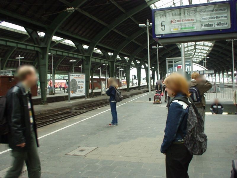 Hbf, Zwi.-Bstg., Sicht Gleis 6