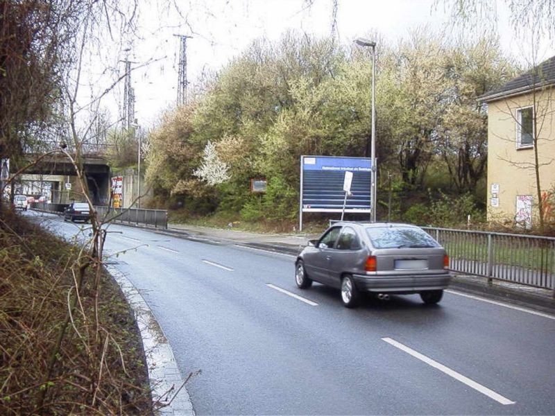 Günterstr. geg.Stellwerk, vor Ufg.,rechts