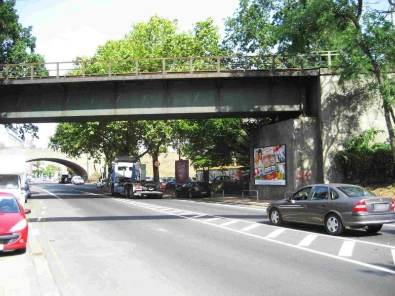 Kleyerstr. 94/Nh. Weilburger Str./Ufg. saw. re.
