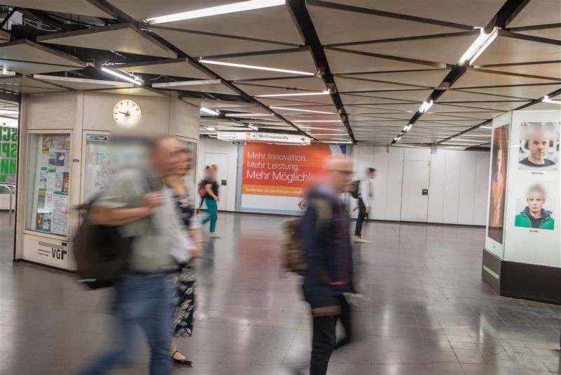 Willy-Brandt-Platz/B-Ebene/Ausg.Friedenstr.