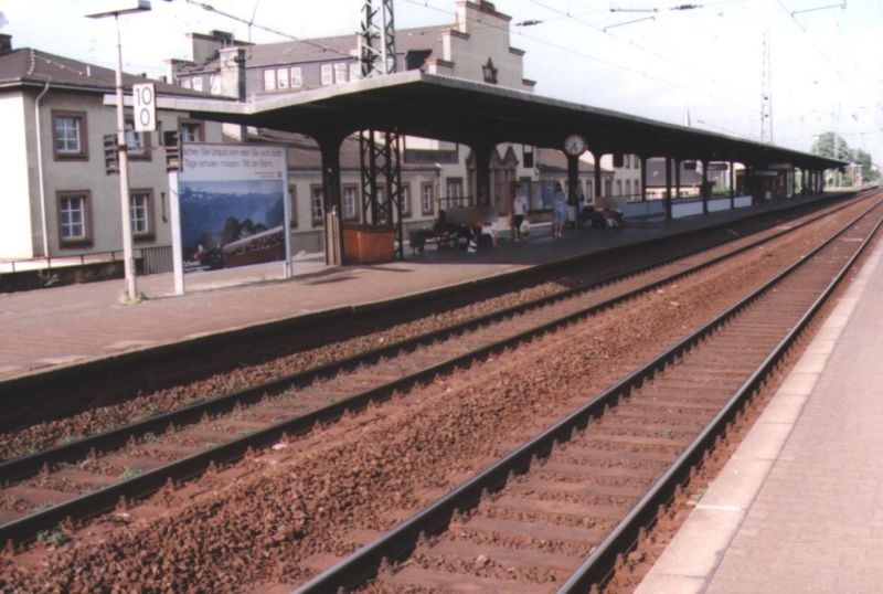 Hbf, Bahnsteig,Gleis 2