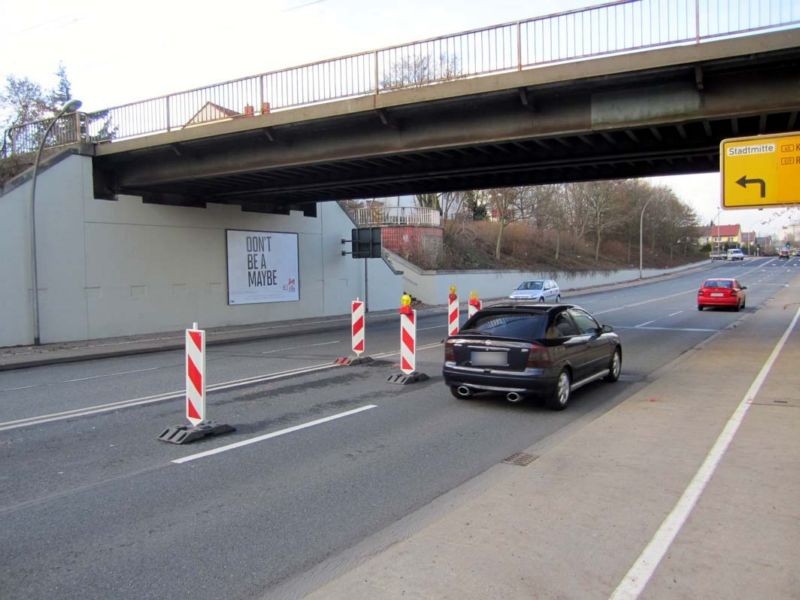 Bonner Str/Waldweg Ufg. rechts 1er