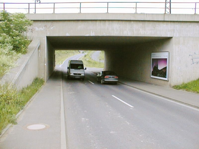 Kohlhäuser Str./DB-Br., saw. re.