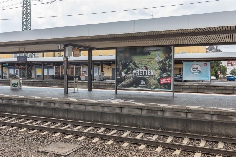 Bf, Bstg., Gleis 6, 3. Sto.