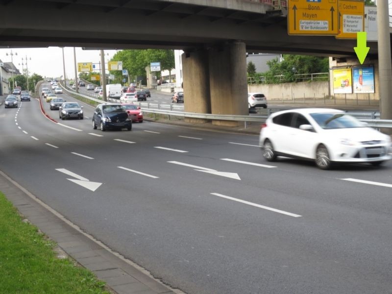 Moselring   8 re. Ufg./Bardelebenstr geg.