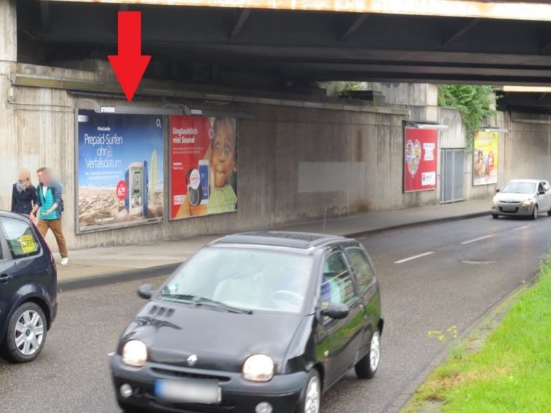 Am Wöllershof Ufg. Einf Phs Löhr-Center re.