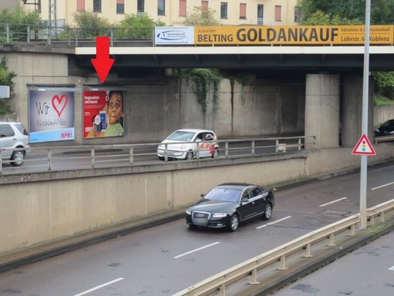 Am Wöllershof Ufg. PHS Löhr-Center geg. li.