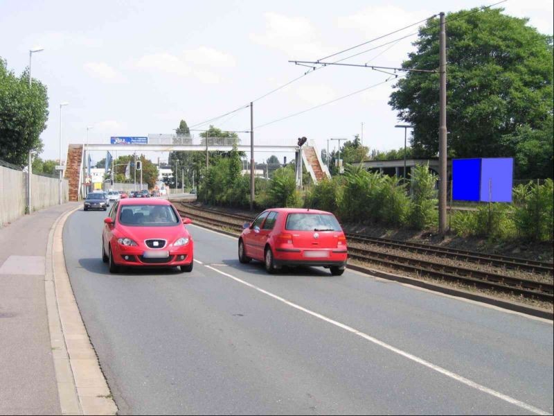 Am Schützenweg/Hp. Waggonfabrik, Bstg., li.