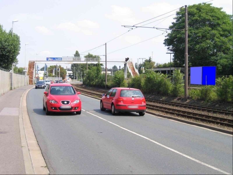 Am Schützenweg/Hp. Waggonfabrik, Bstg., re.