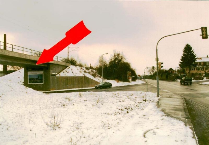 Otto-Dürr-Str./Nordseestr., DB-Brücke, li.