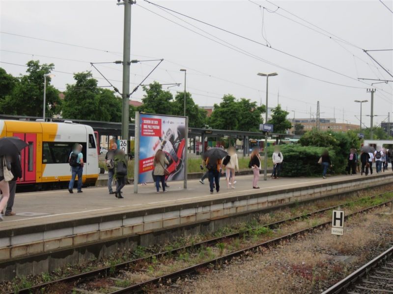 S-Bf Böblingen, Bstg., Gl. 3, 4.Sto.