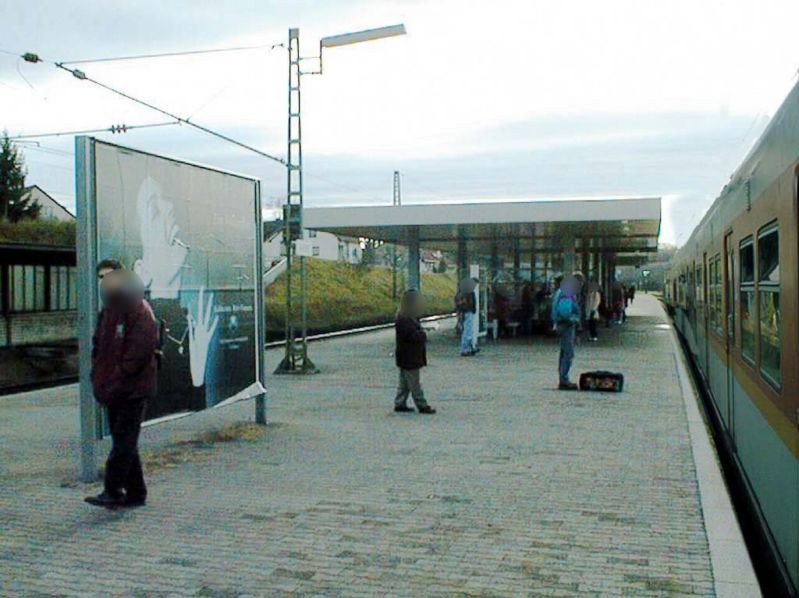 S-Bf Asperg, Bstg.,Gleis 3, 1. Sto.