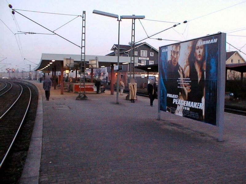 S-Bf Tamm, Bstg.,Gleis 3, 2. Sto.