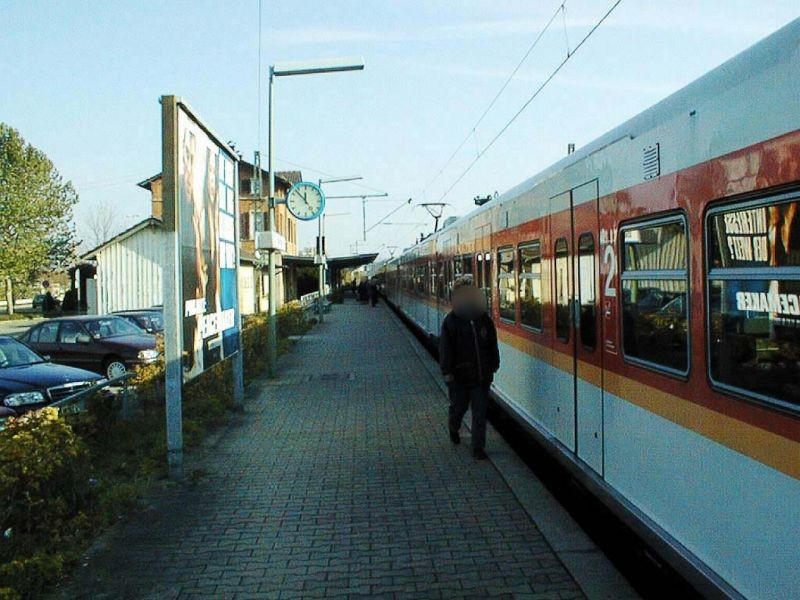 S-Bf Schwaikheim, Bstg., Gleis 1, 1. Sto.