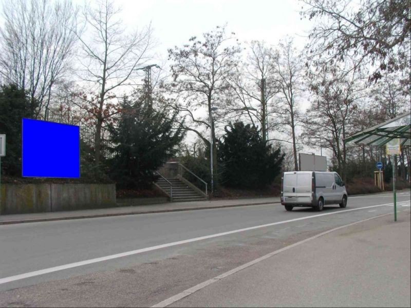 Bahnhofsplatz li. Fußgängerbrücke/Dammstr. Nh.