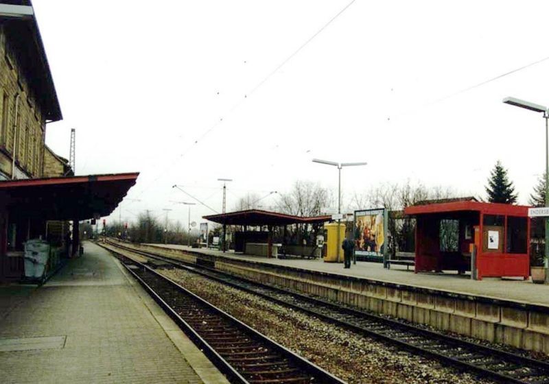S-Bf Endersbach, Bstg., Gleis 2, 2. Sto.