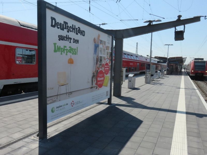 Hbf, Bstg., Gl. 3, 1. Sto.