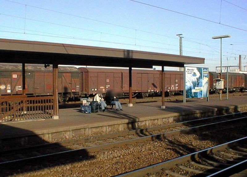 Bf, Bstg., Gleis 2, 3. Sto.