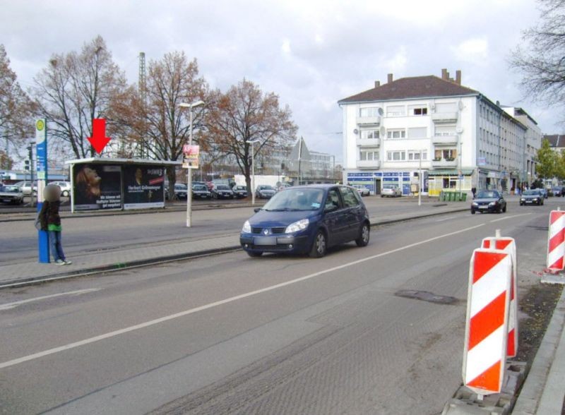Bf, Vorplatz, Busbstg. 2, Wartehalle 2, VS