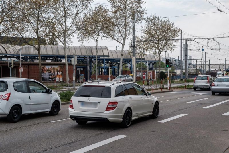 Bf Waldhof/ Schienenstr. 2