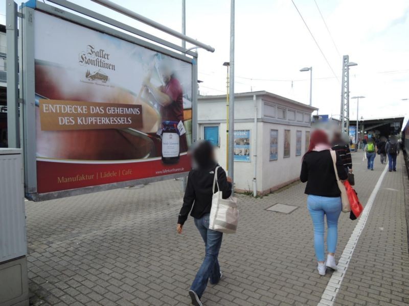 Hbf, Bstg., Gleis 4, 1. Sto.