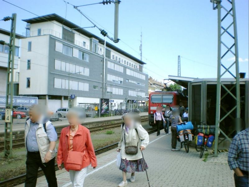 Hbf, Bstg., Gleis 8, 2. Sto.