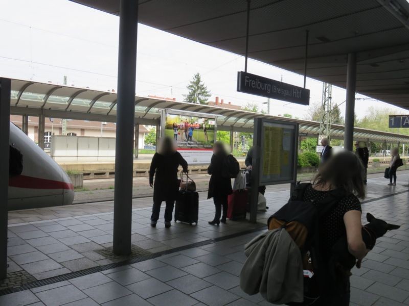 Hbf, Zw.-Bstg., Gleis 1, 4. Sto.