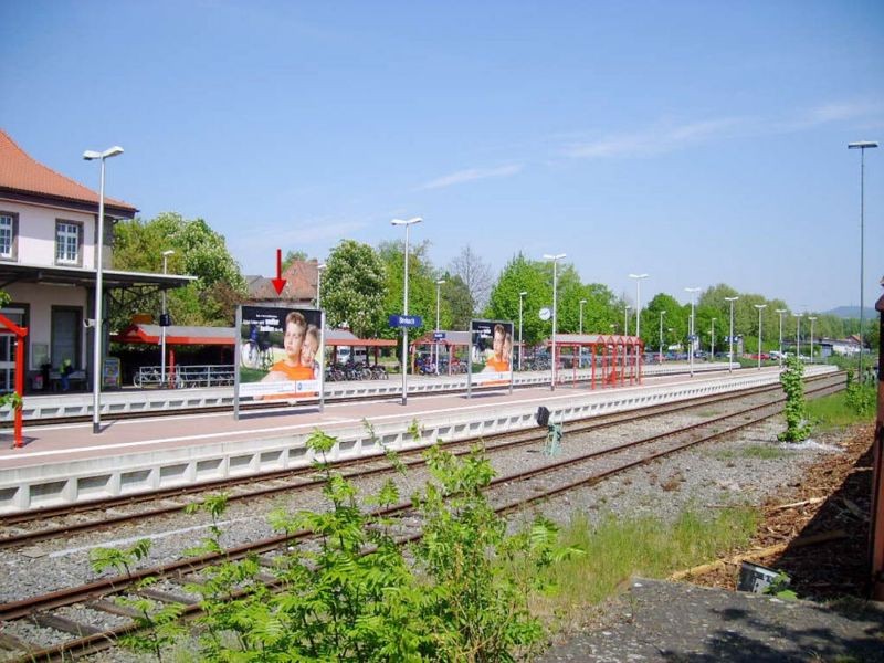 Bf, Bstg., li., Sicht Ihringer Landstr.