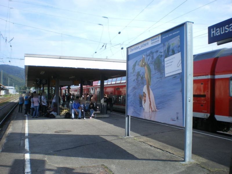 Bf, Bstg., Gleis 3 li./ Gleis 2 re.