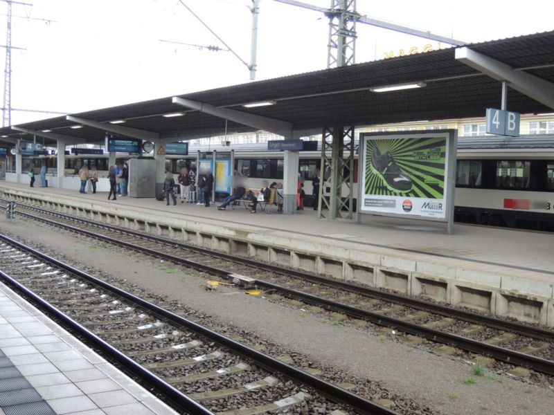 Bf, Bstg., Gleis 4
