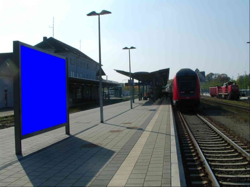 Bf, Bstg., Gleis 3, 1. Sto.