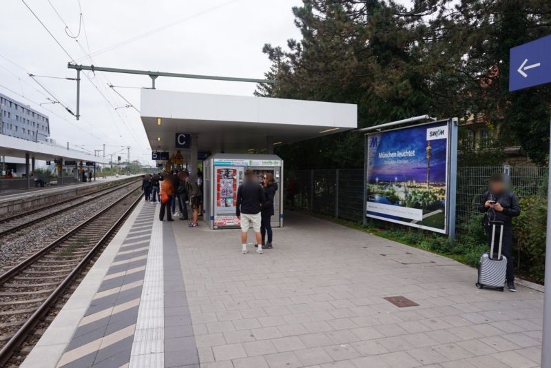 S-Bf Moosach, Bstg., Gleis 5, 3.Sto.