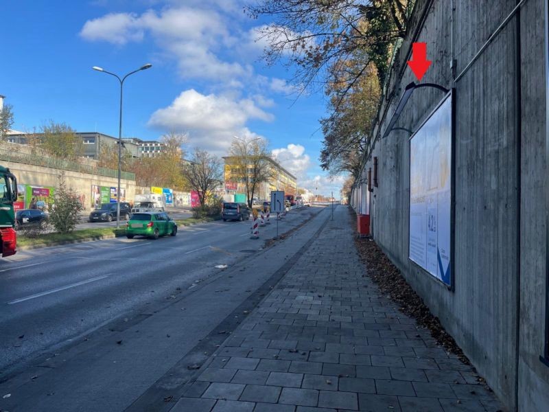 Ständlerstr./DB-Brücke saw./Sto. 3