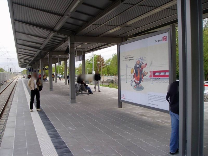 S-Bf Karlsfeld, Bstg., Gleis 2, 1. Sto.