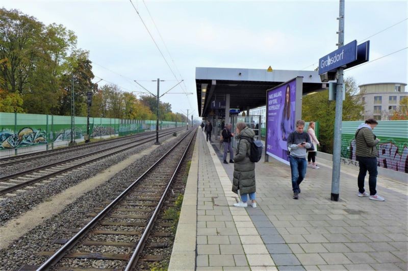 S-Bf Gronsdorf,Bstg., Gleis 1