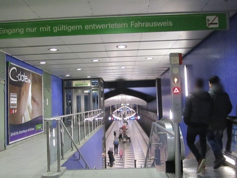 Hasenbergl Nh. Kiosk Abg. Bahnsteig