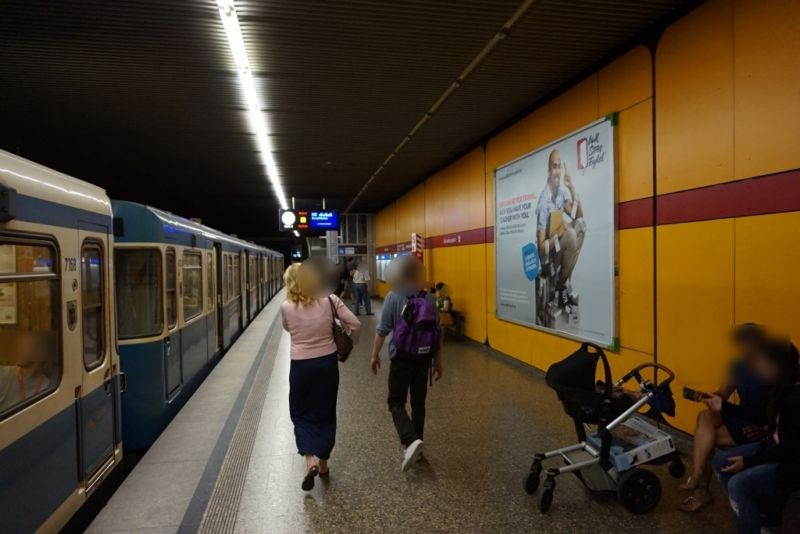 Kolumbusplatz/Bahnsteig