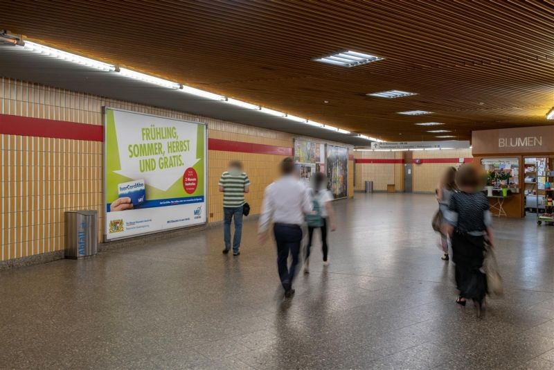 Rotkreuzplatz Halle geg. Kiosk 1. Sto.
