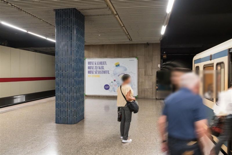 Theresienstr./Bahnsteig Nord