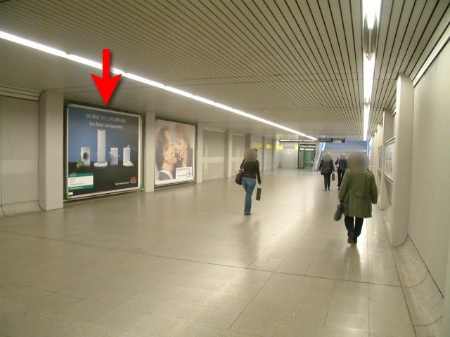 Schwanthalerhöhe Durchgang li.